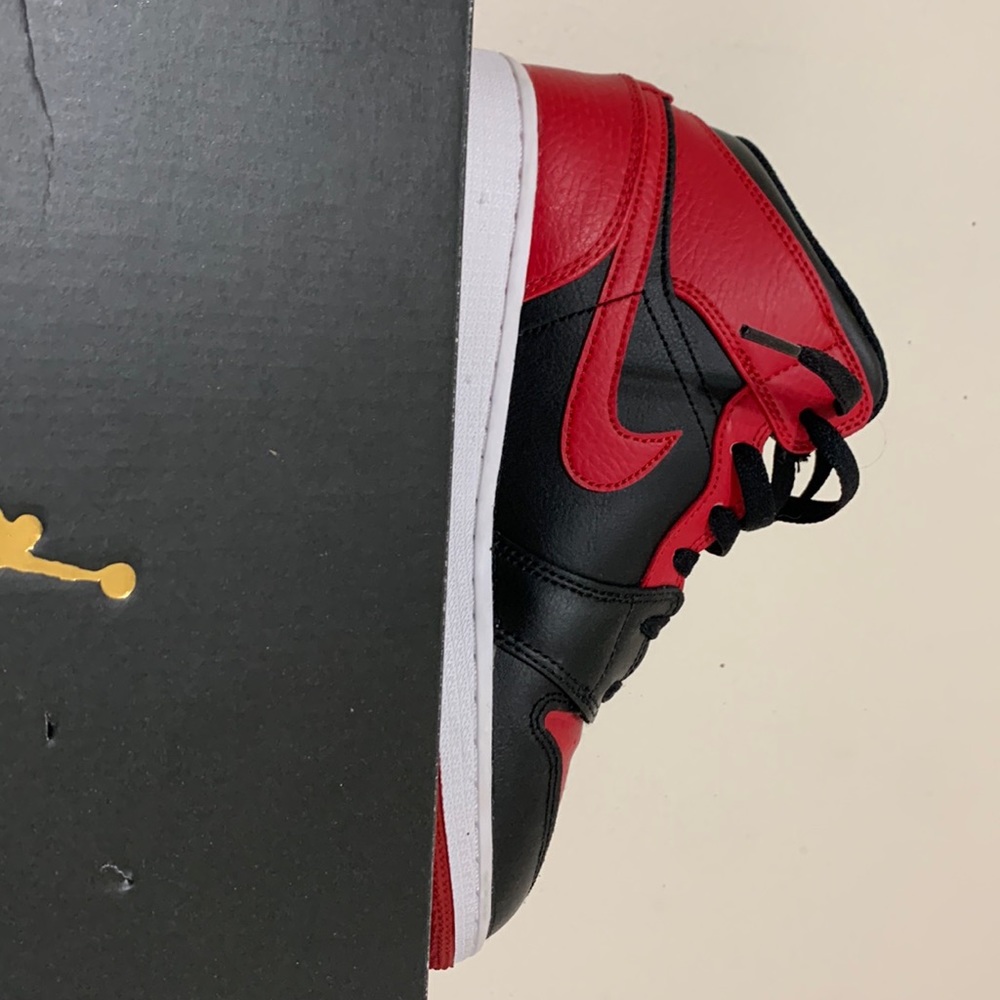 Only worn 5 times